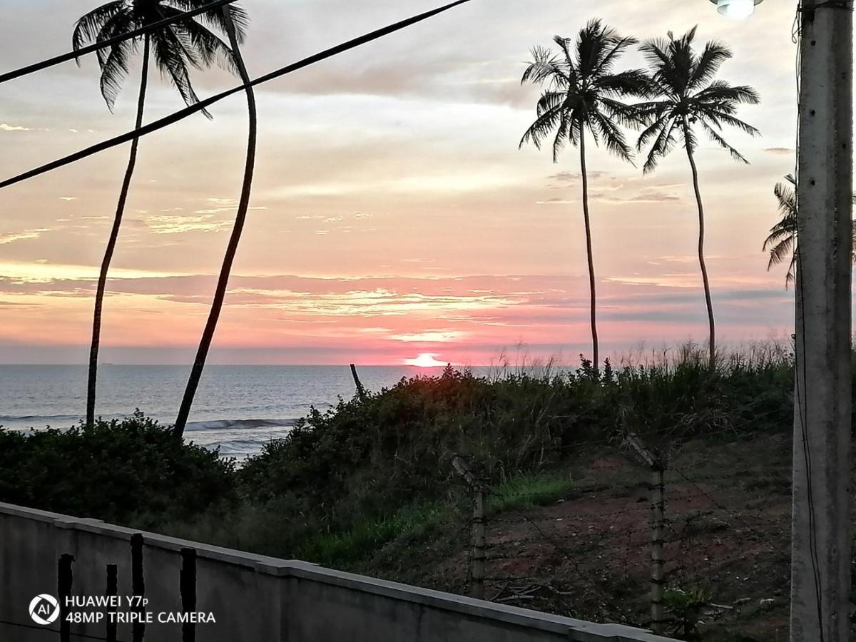 The Ocean Villa At Surf Spot マータラ エクステリア 写真